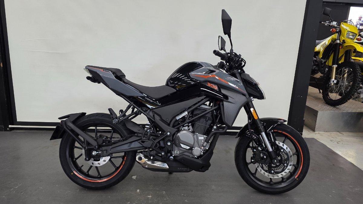 2025 CF MOTO 300 NK ABS ROAD