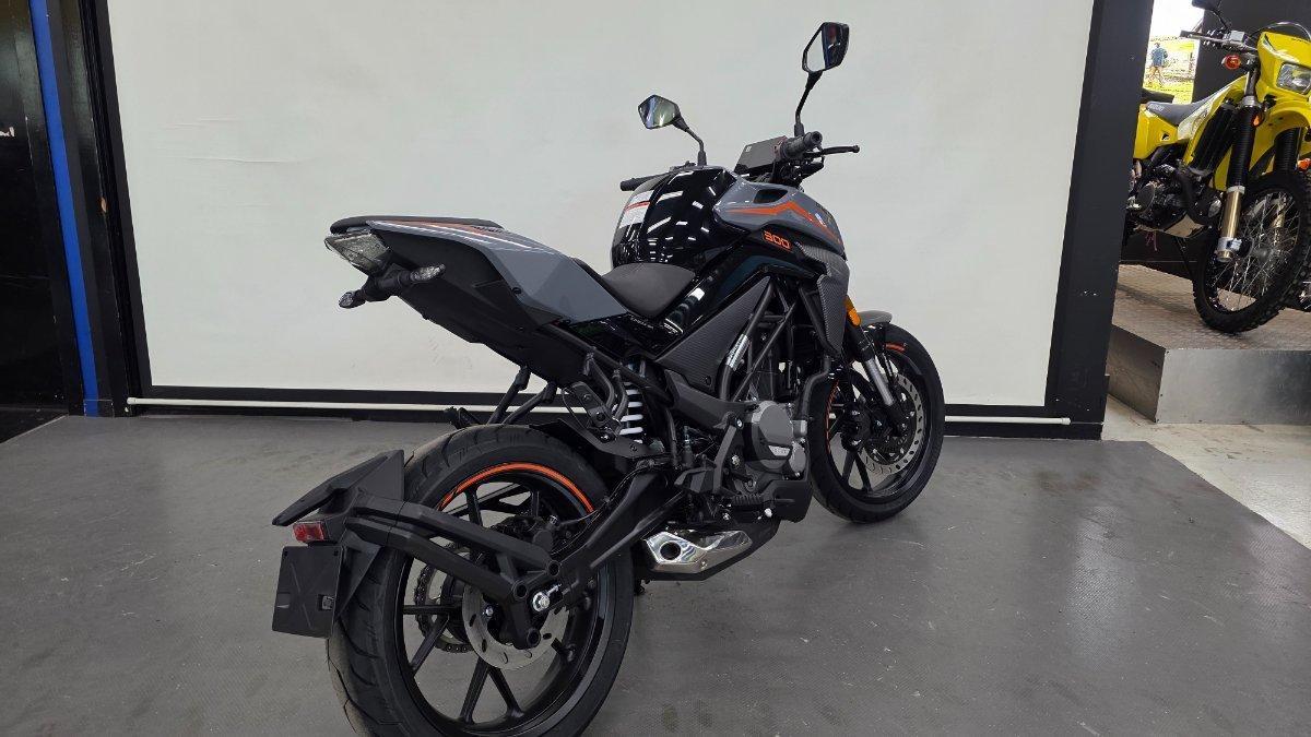 2025 CF MOTO 300 NK ABS ROAD