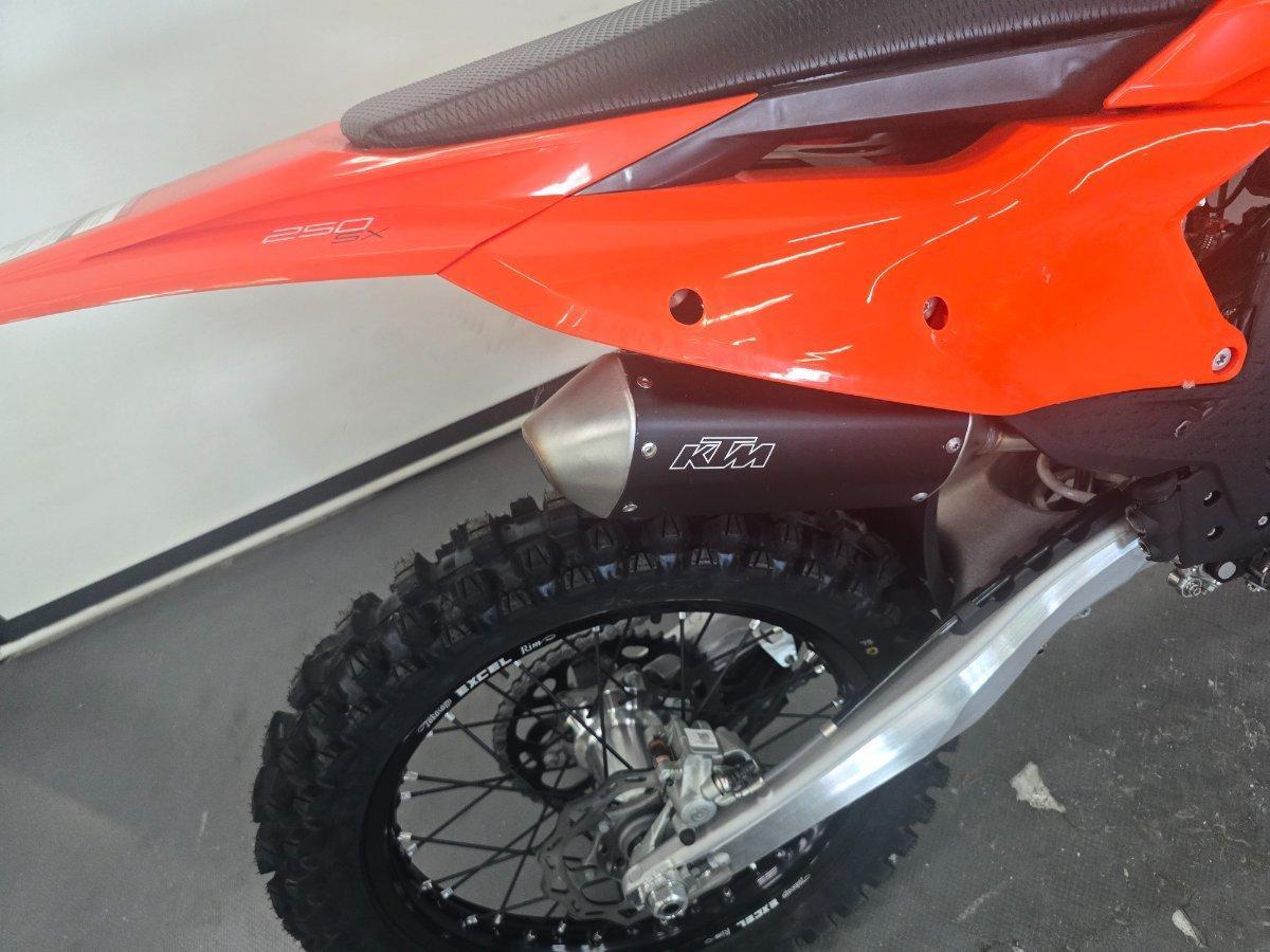 2025 KTM 250 SX MOTOCROSS