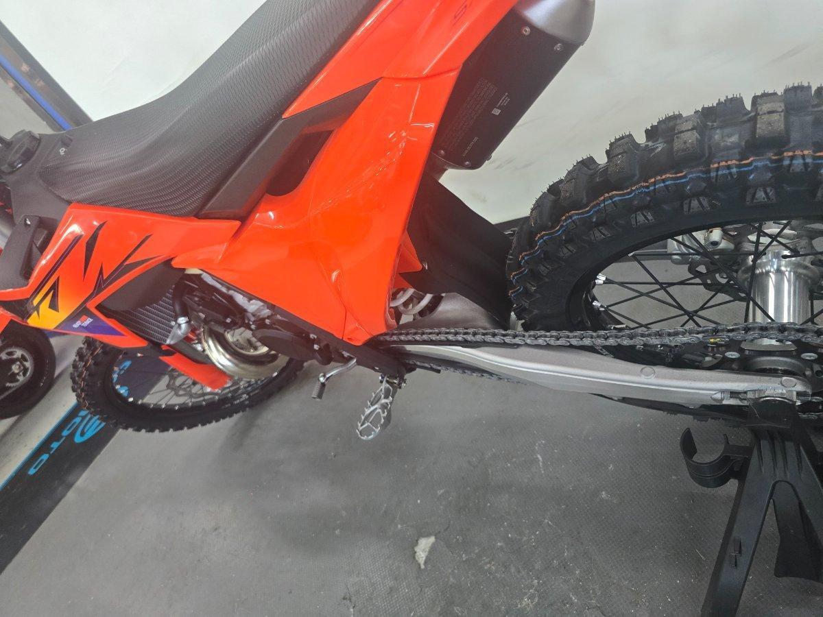 2025 KTM 250 SX MOTOCROSS