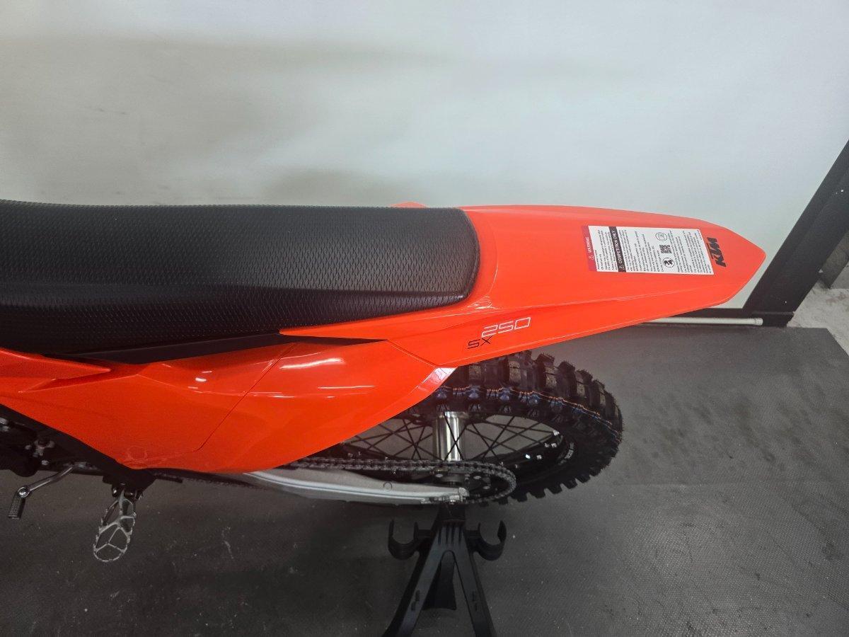 2025 KTM 250 SX MOTOCROSS