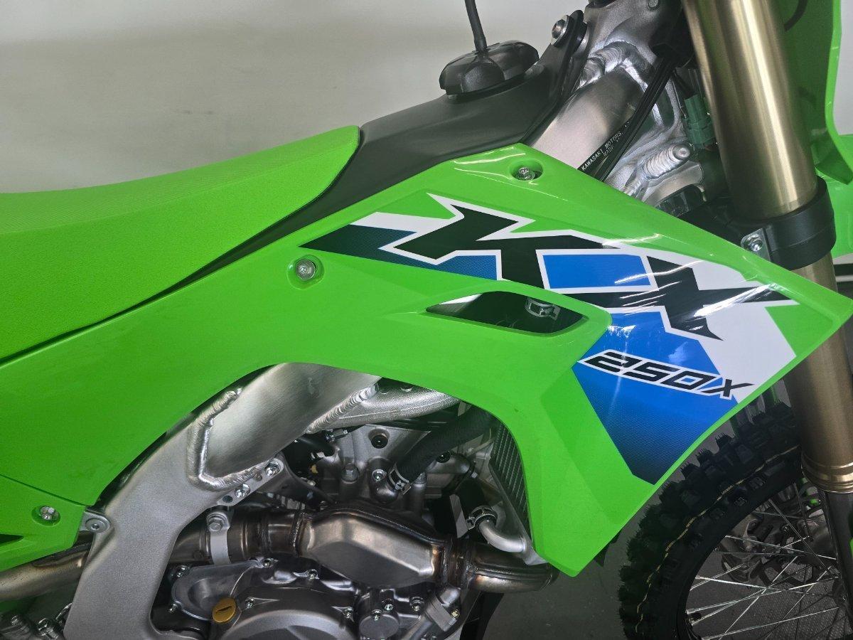 2026 KAWASAKI KX250X MOTOCROSS