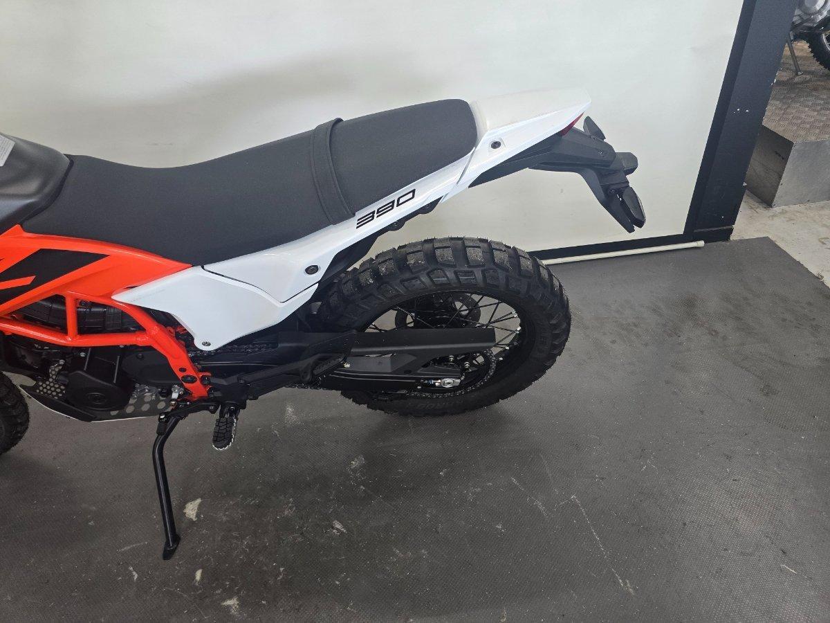 2025 KTM 390 ENDURO R DUAL SPORTS