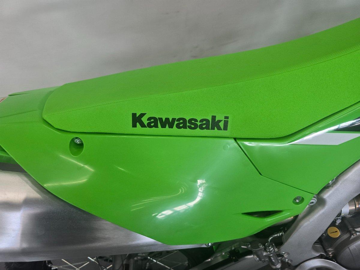 2025 KAWASAKI KX450 MOTOCROSS