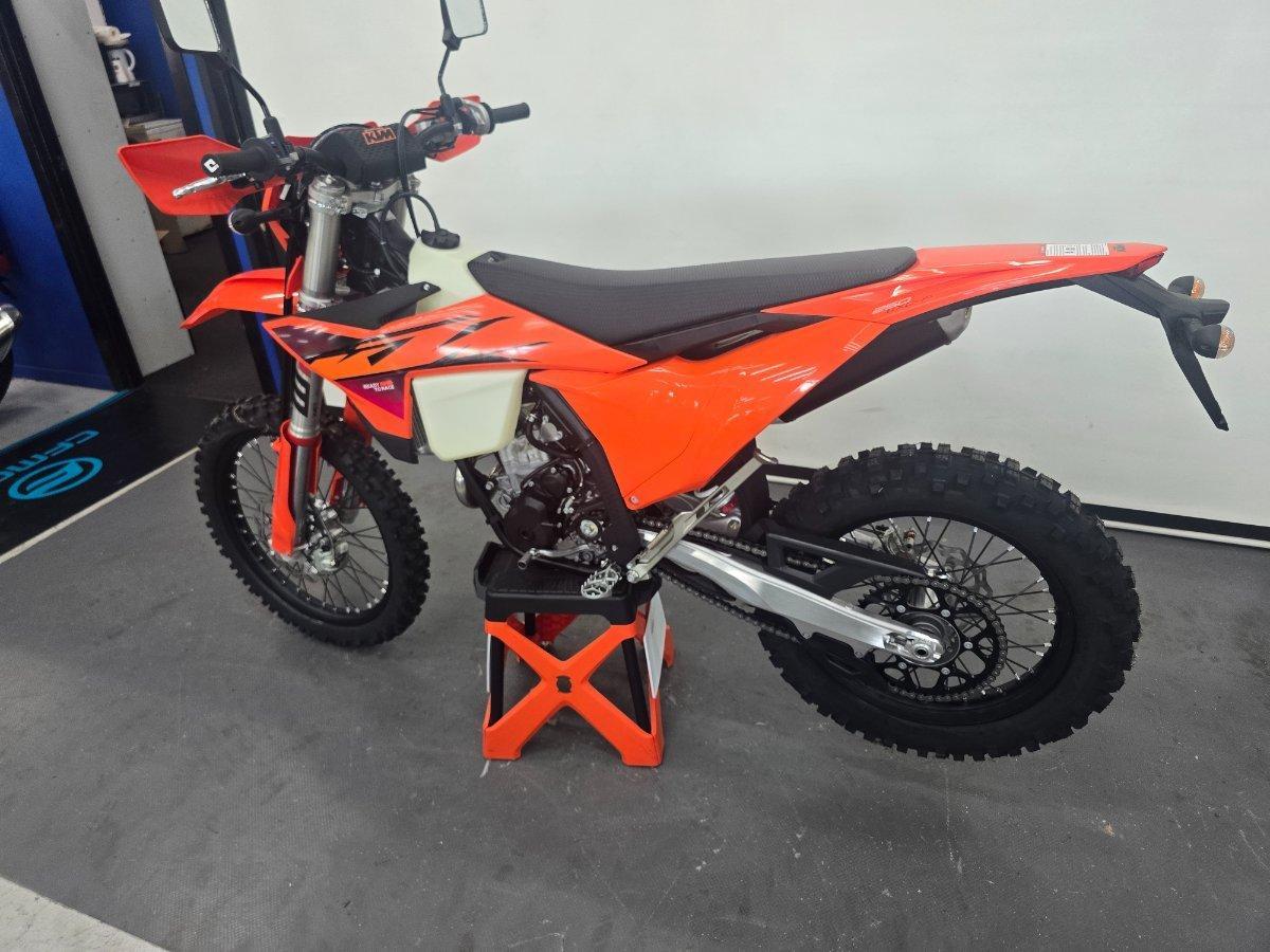 2026 KTM 250 EXC-F ENDURO