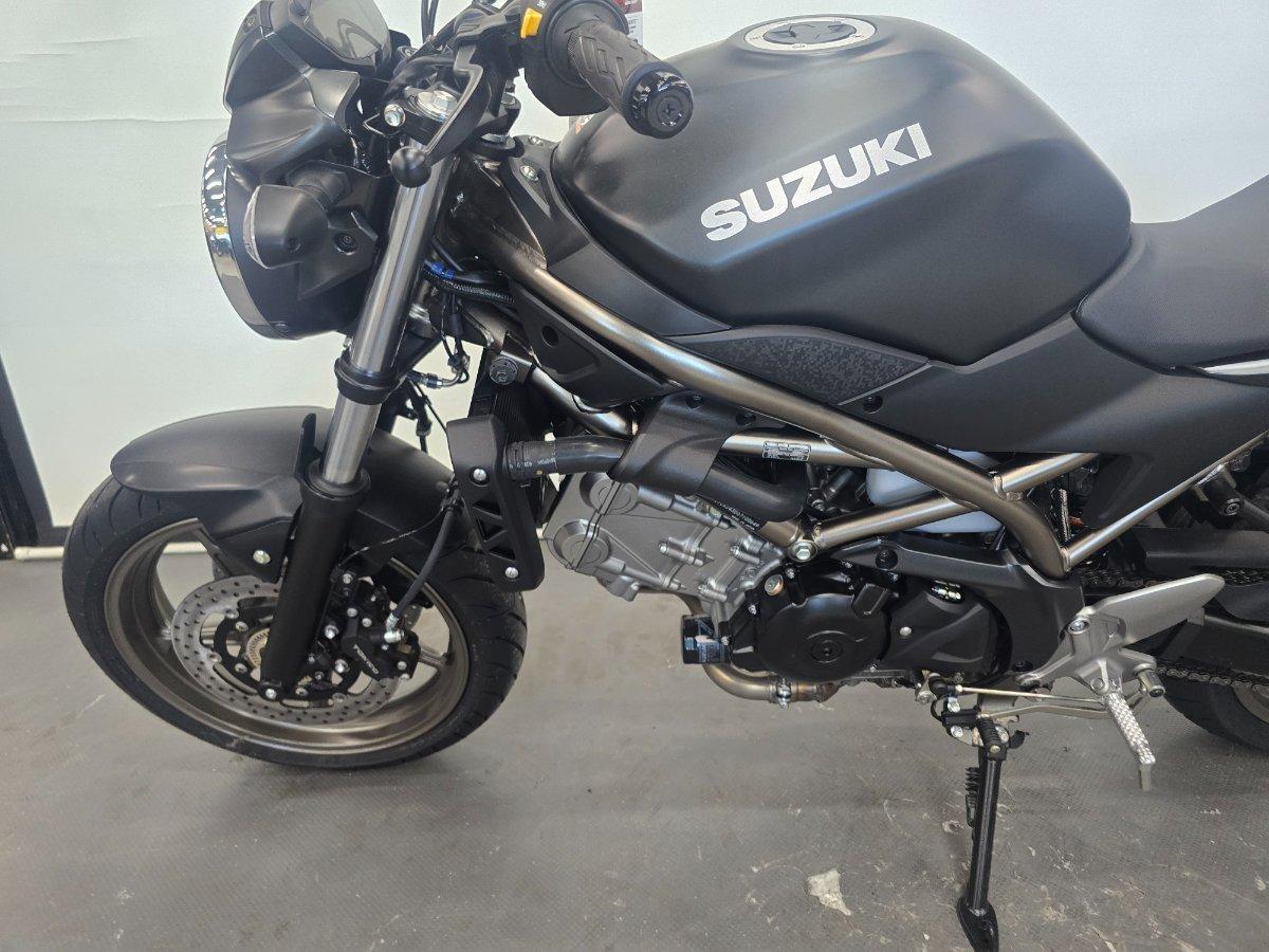 2026 SUZUKI SV650 LAMS ROAD