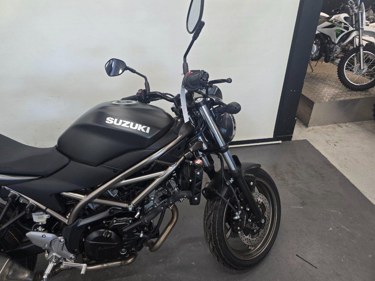 2026 SUZUKI SV650 LAMS ROAD
