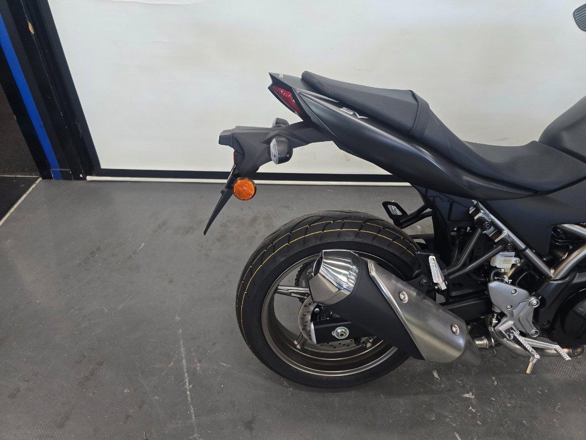 2026 SUZUKI SV650 LAMS ROAD