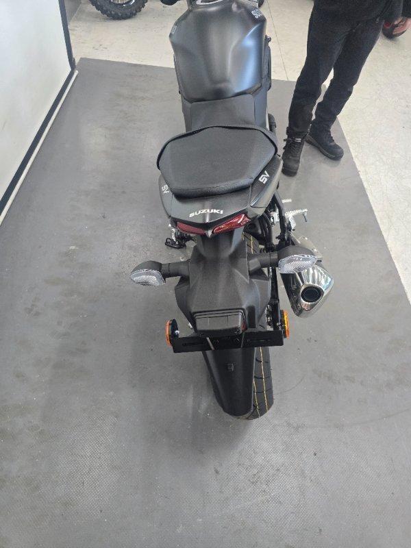2026 SUZUKI SV650 LAMS ROAD