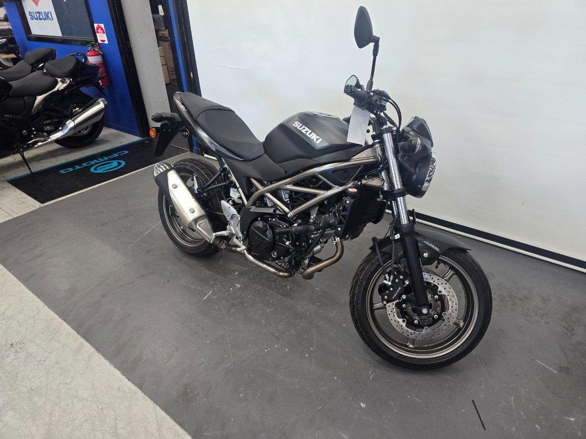 2026 SUZUKI SV650 LAMS ROAD