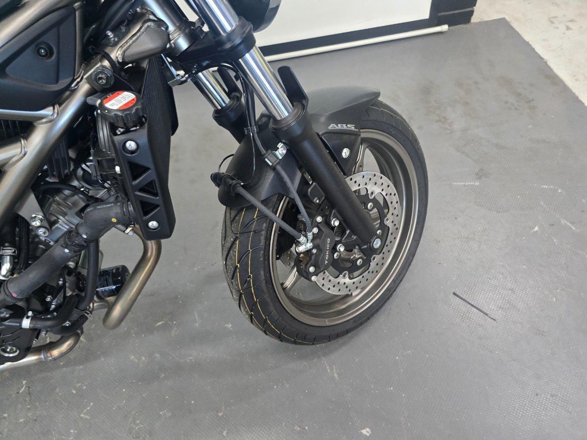 2026 SUZUKI SV650 LAMS ROAD