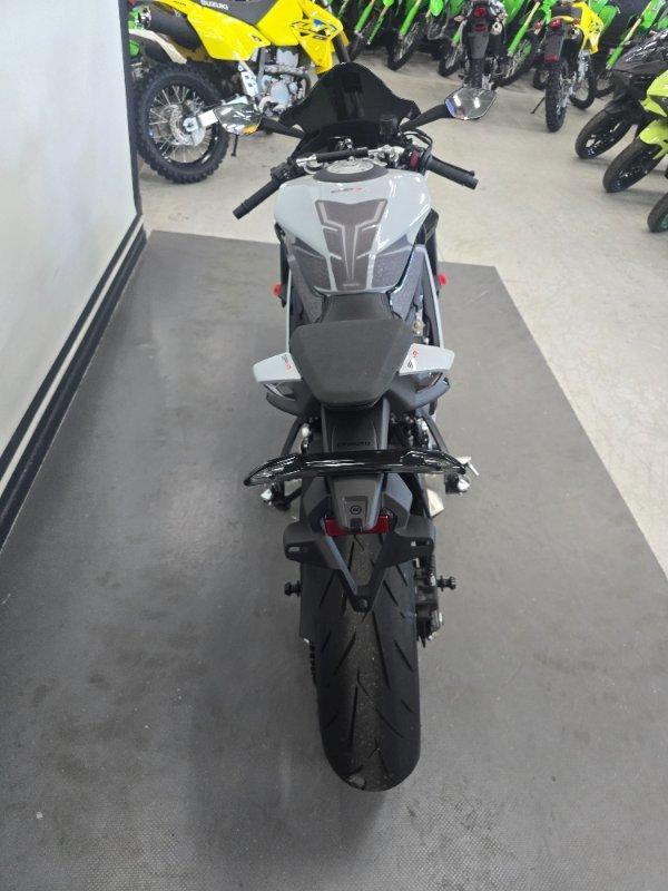 2025 CF MOTO 675 SR-R SPORTS