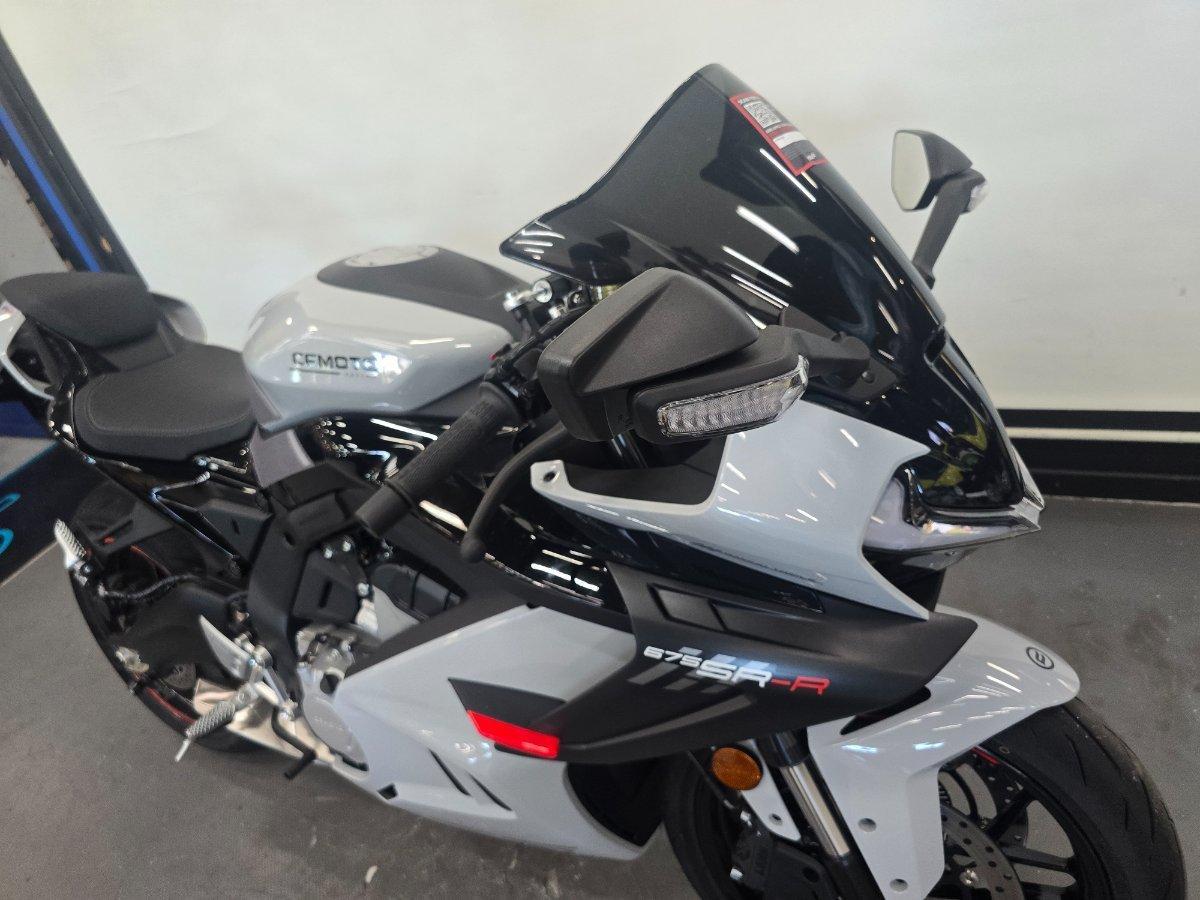 2025 CF MOTO 675 SR-R SPORTS
