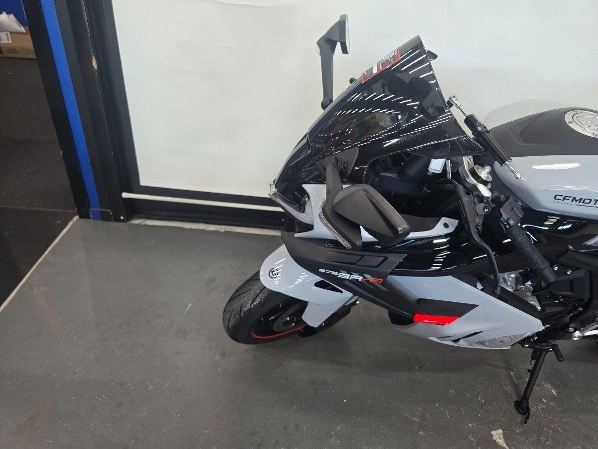 2025 CF MOTO 675 SR-R SPORTS