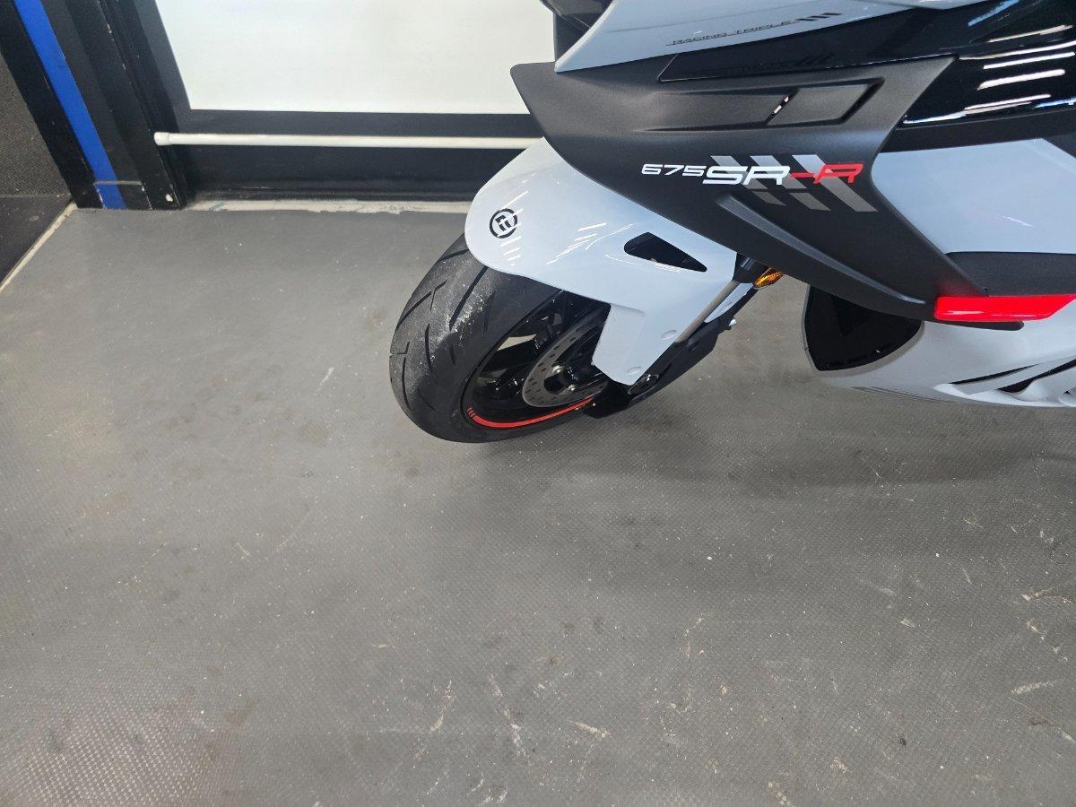 2025 CF MOTO 675 SR-R SPORTS