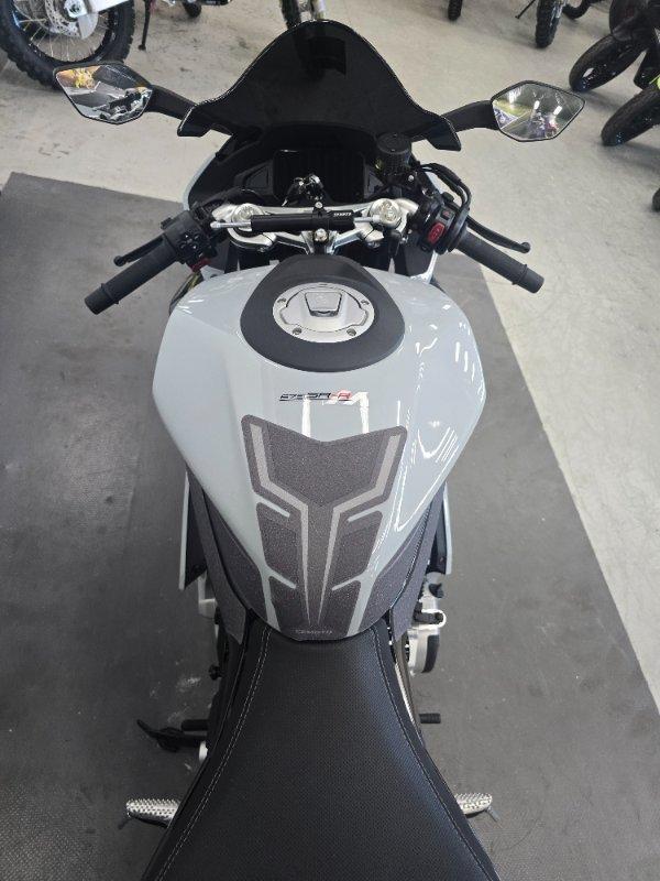 2025 CF MOTO 675 SR-R SPORTS
