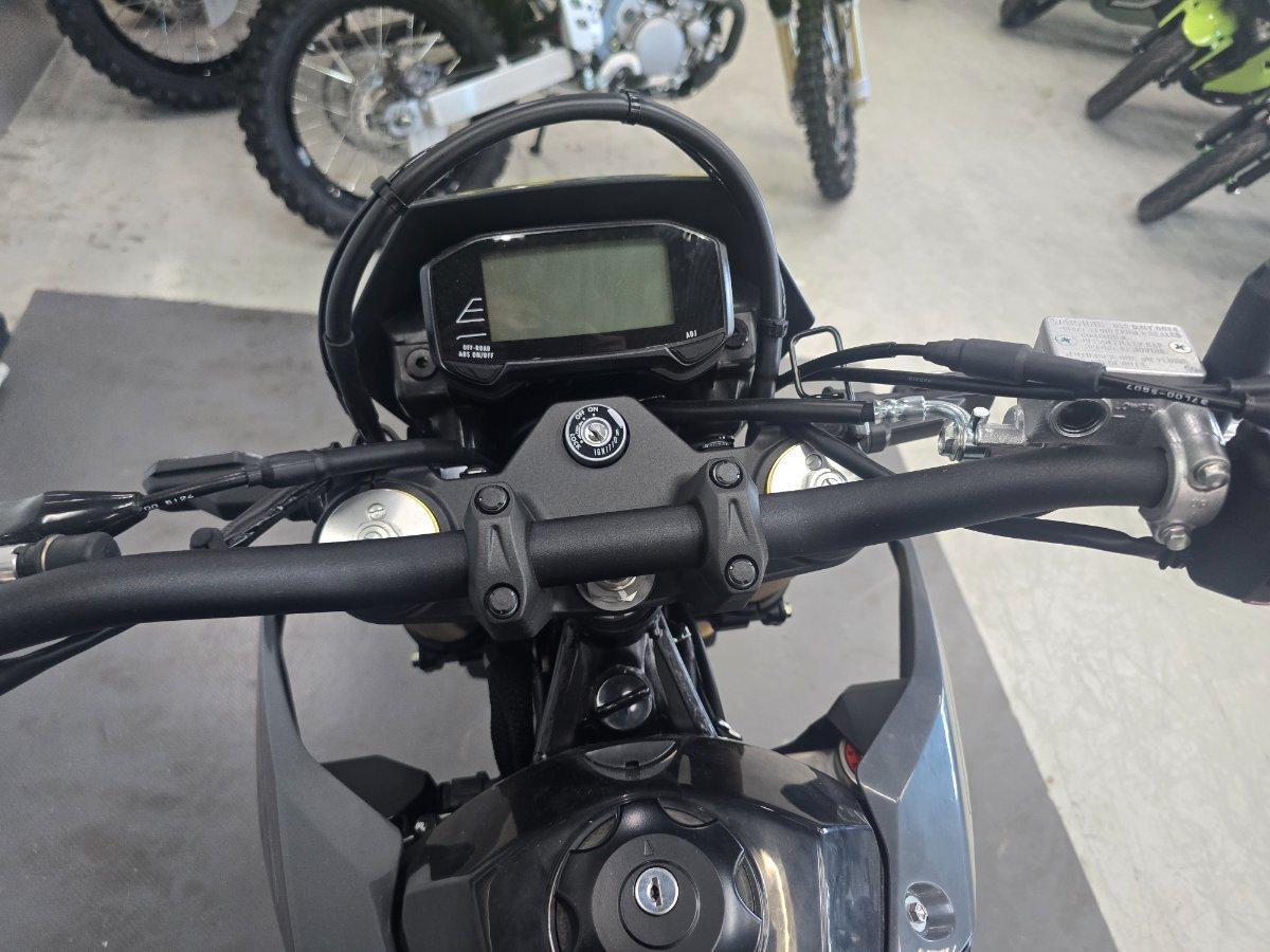 2026 SUZUKI DR-Z4S (DR-Z400SRJ) DUAL SPORTS