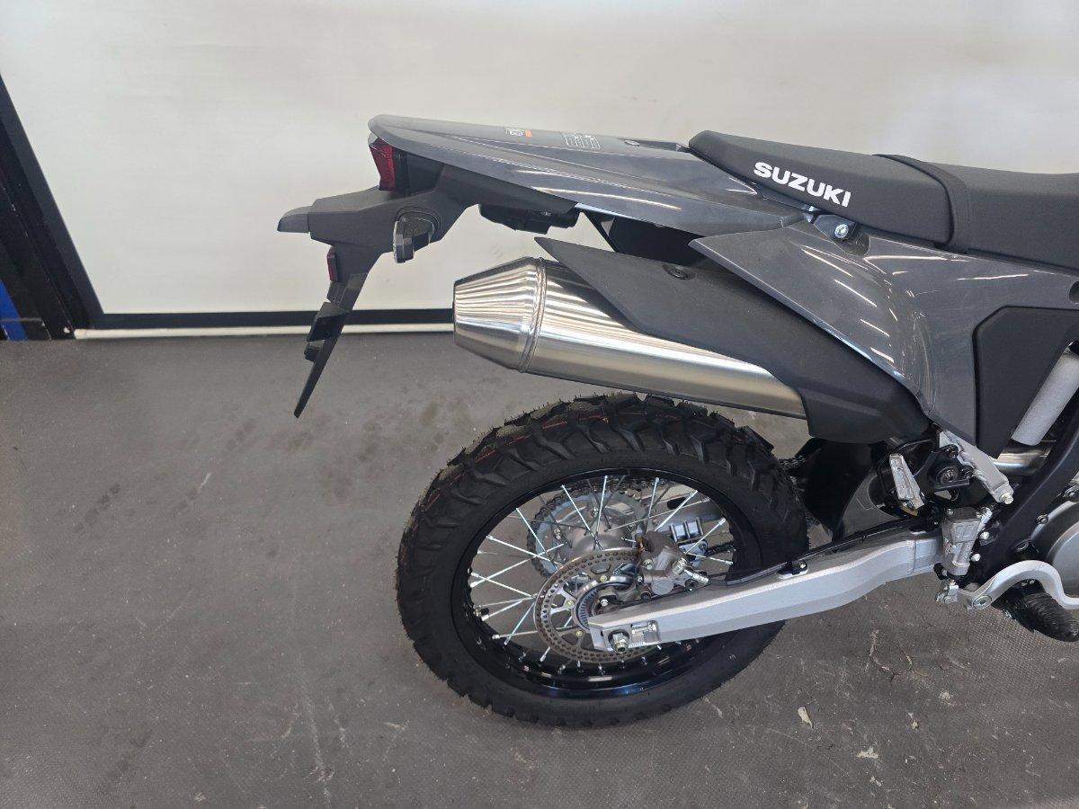 2026 SUZUKI DR-Z4S (DR-Z400SRJ) DUAL SPORTS