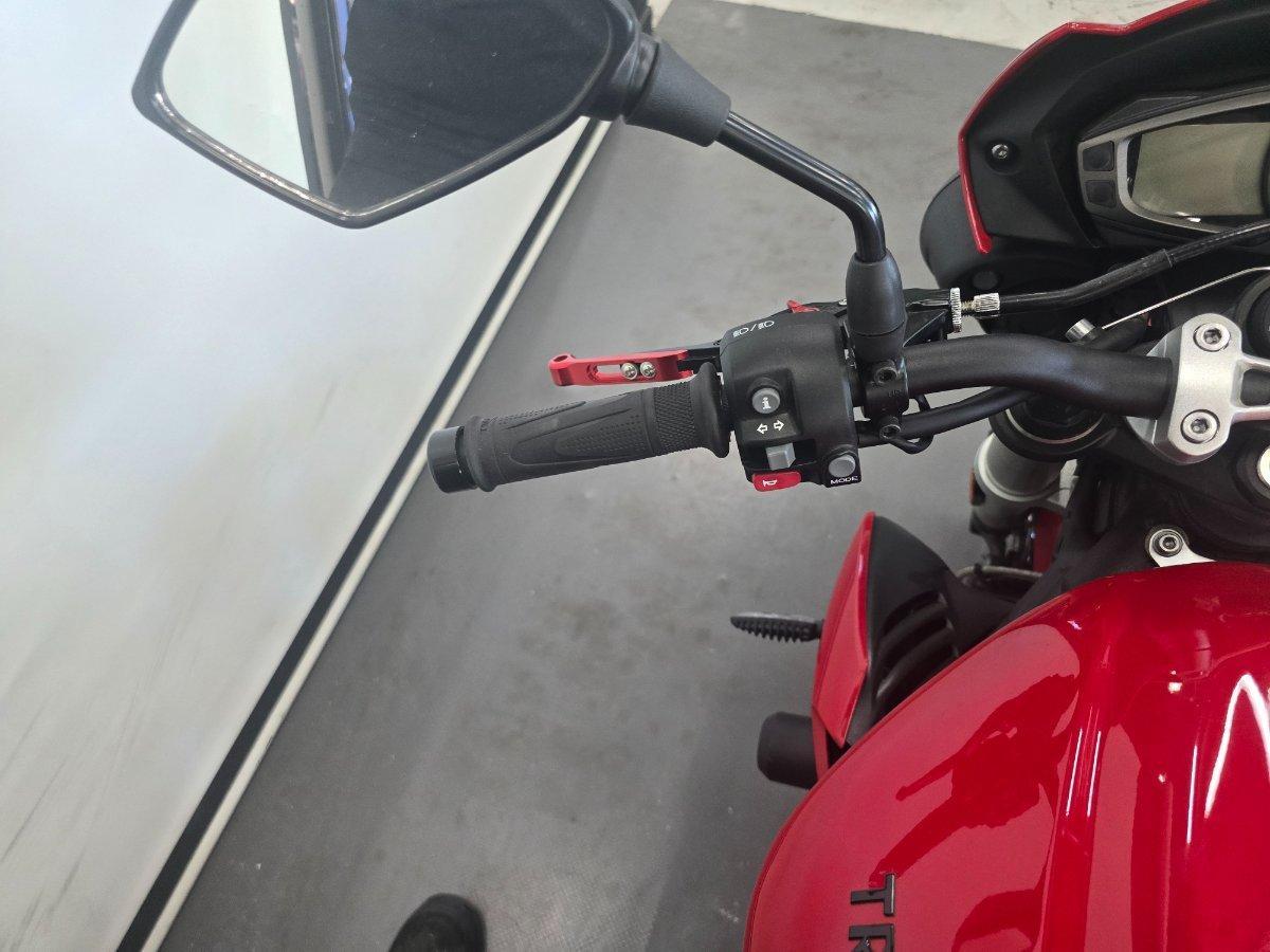 2018 TRIUMPH STREET TRIPLE S ROAD