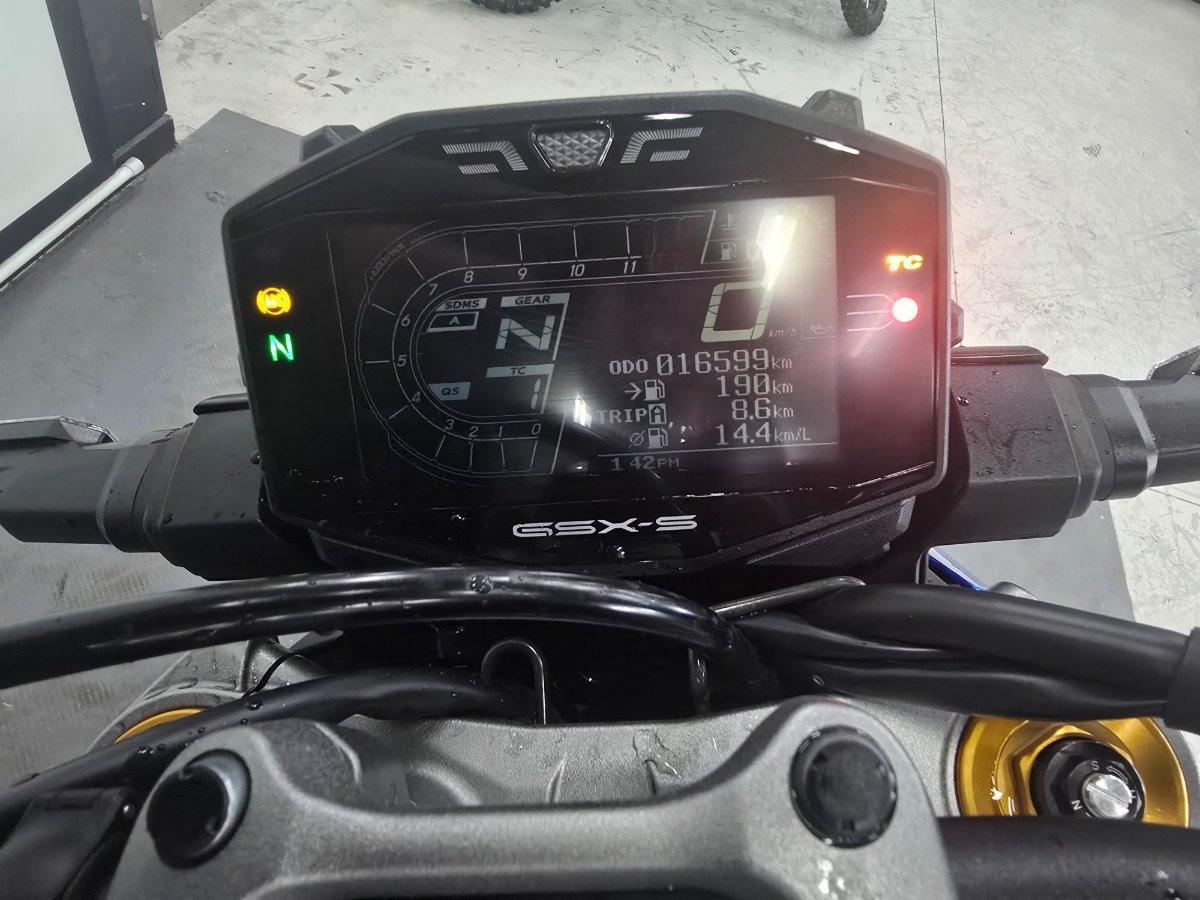 2023 SUZUKI GSX-S1000 ROAD