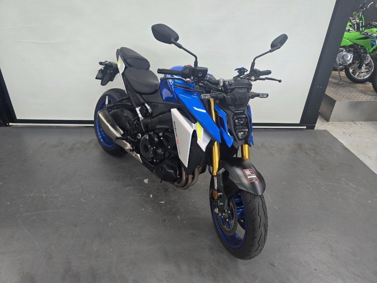 2023 SUZUKI GSX-S1000 ROAD