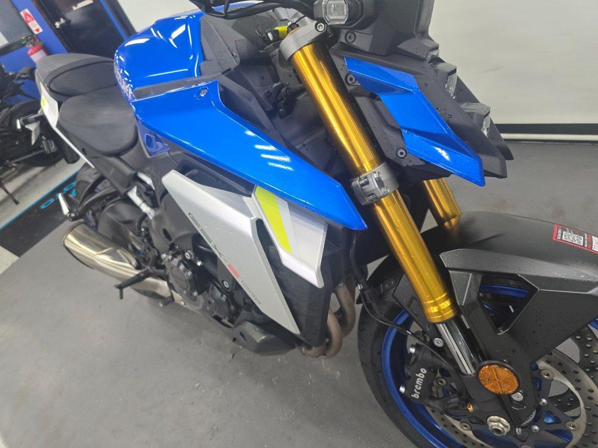 2023 SUZUKI GSX-S1000 ROAD