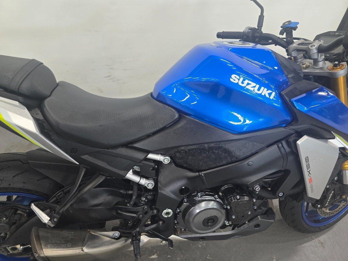 2023 SUZUKI GSX-S1000 ROAD