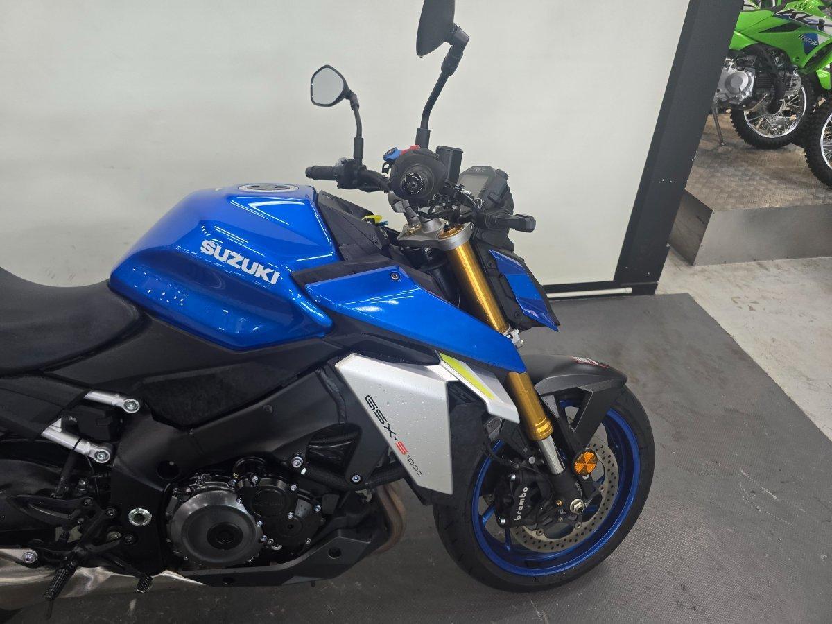 2023 SUZUKI GSX-S1000 ROAD