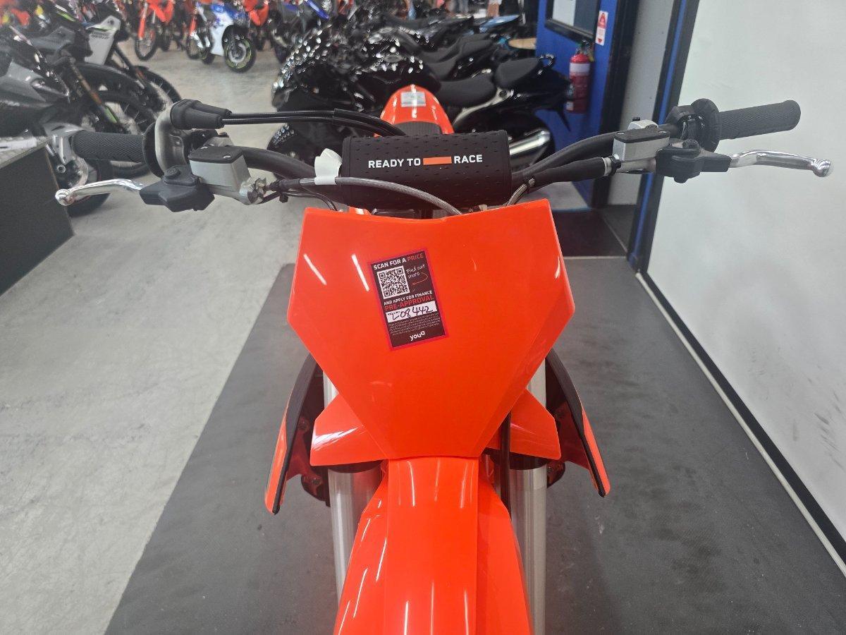 2026 KTM 250 SX-F MOTOCROSS