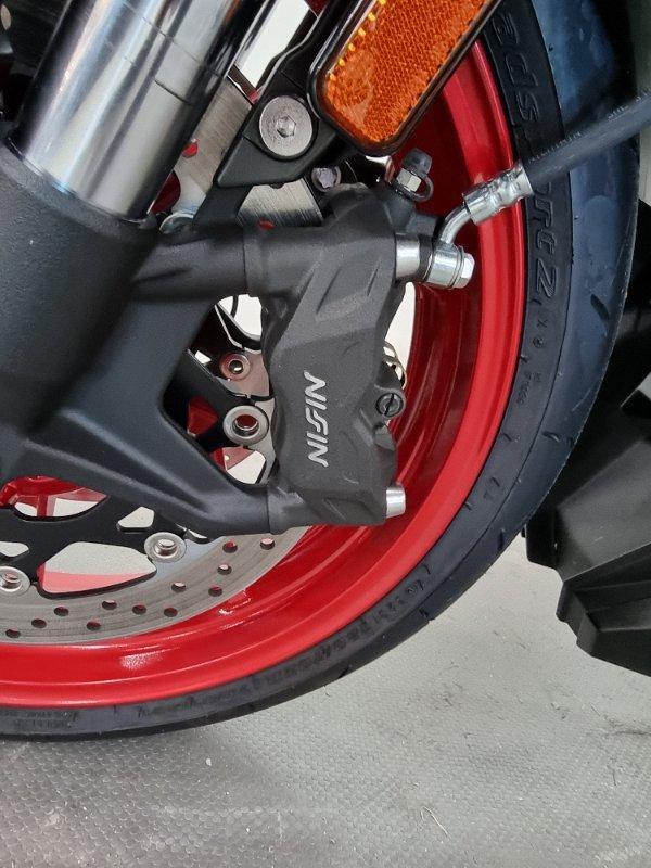2026 SUZUKI GSX-8R ROAD
