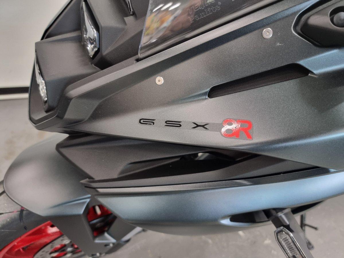 2026 SUZUKI GSX-8R ROAD
