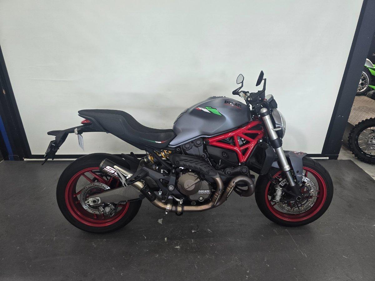 2016 DUCATI MONSTER 821 ROAD