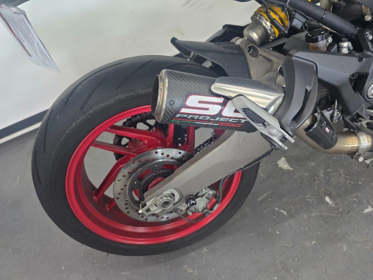 2016 DUCATI MONSTER 821 ROAD