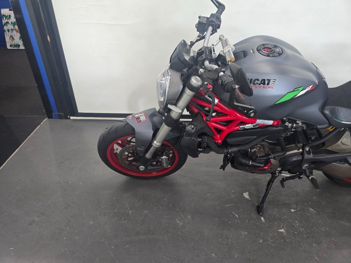2016 DUCATI MONSTER 821 ROAD