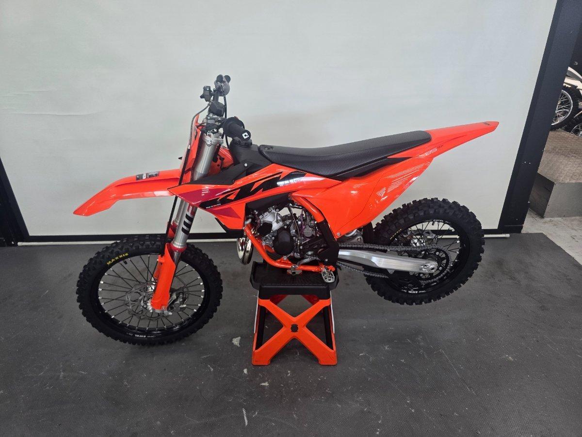 2026 KTM 85 SX (19/16) MINIBIKE