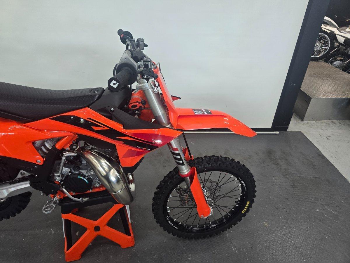 2026 KTM 85 SX (19/16) MINIBIKE