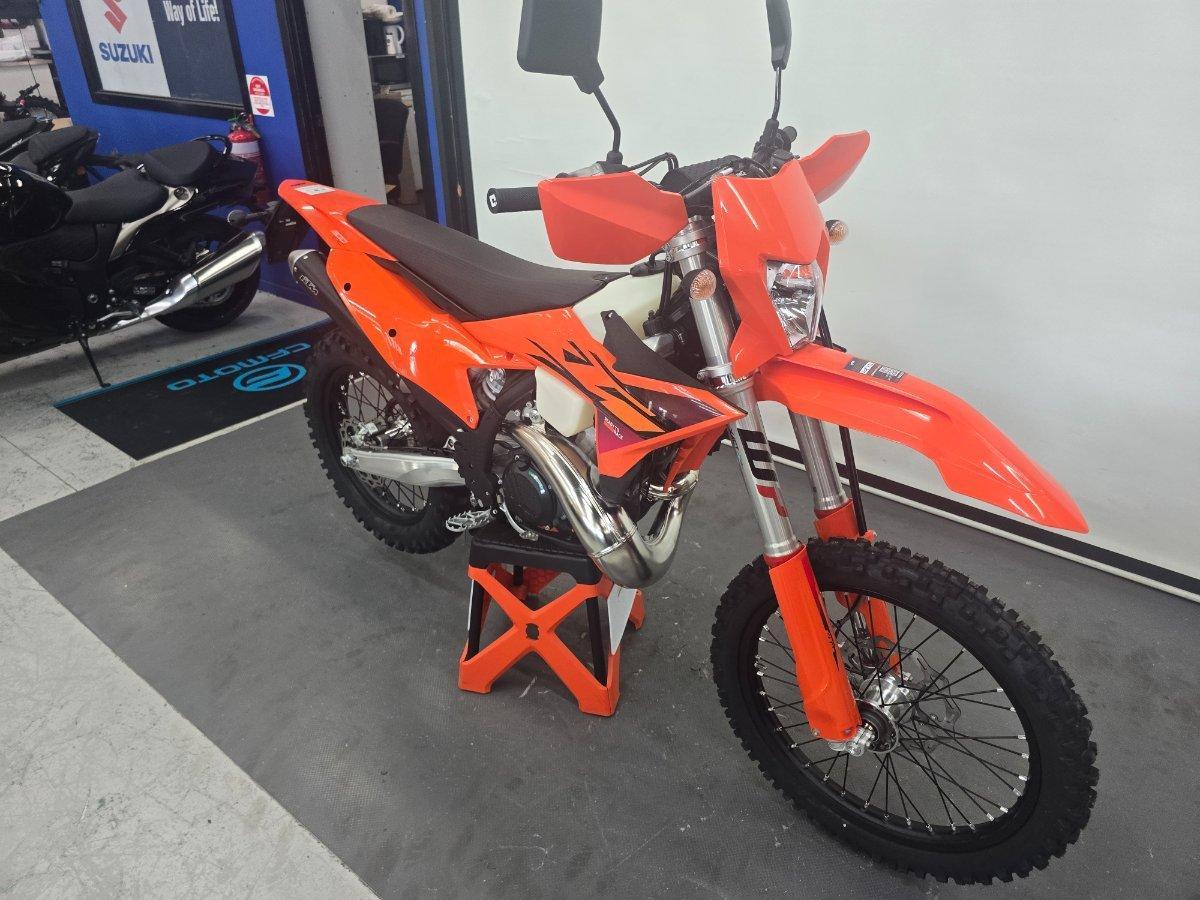 2026 KTM 300 EXC ENDURO