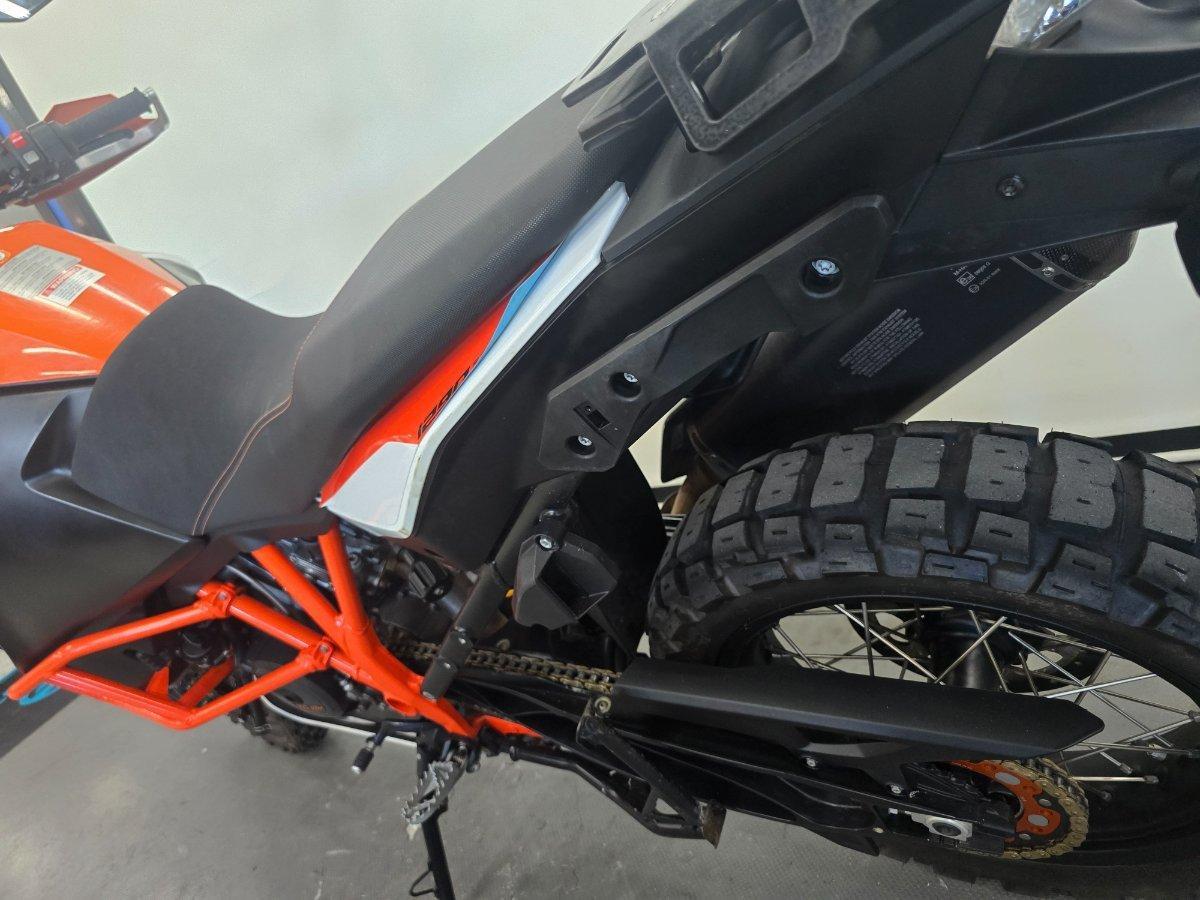 2018 KTM SUPER ADVENTURE R DUAL SPORTS