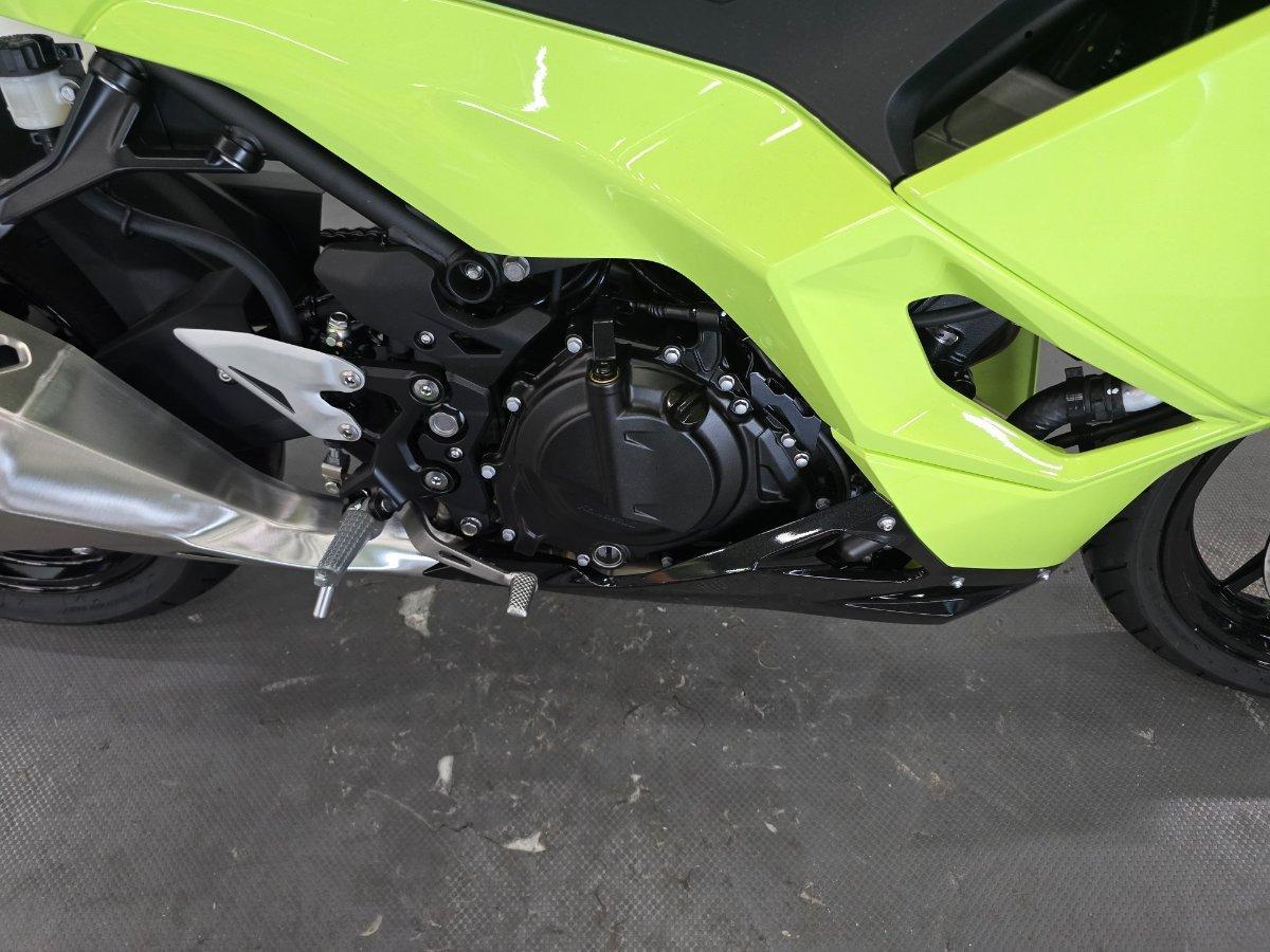 2026 KAWASAKI NINJA 500 SPORTS