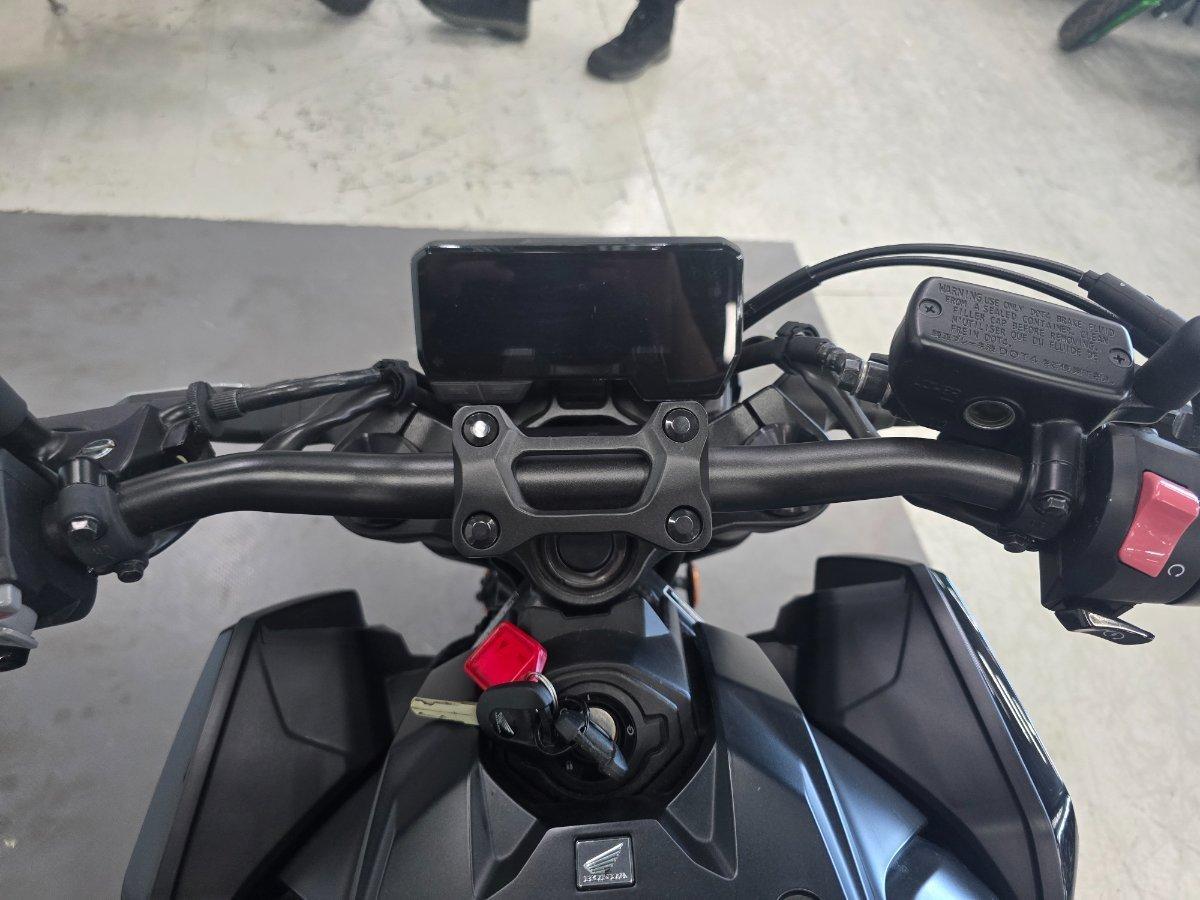 2023 HONDA CB650R SPORTS