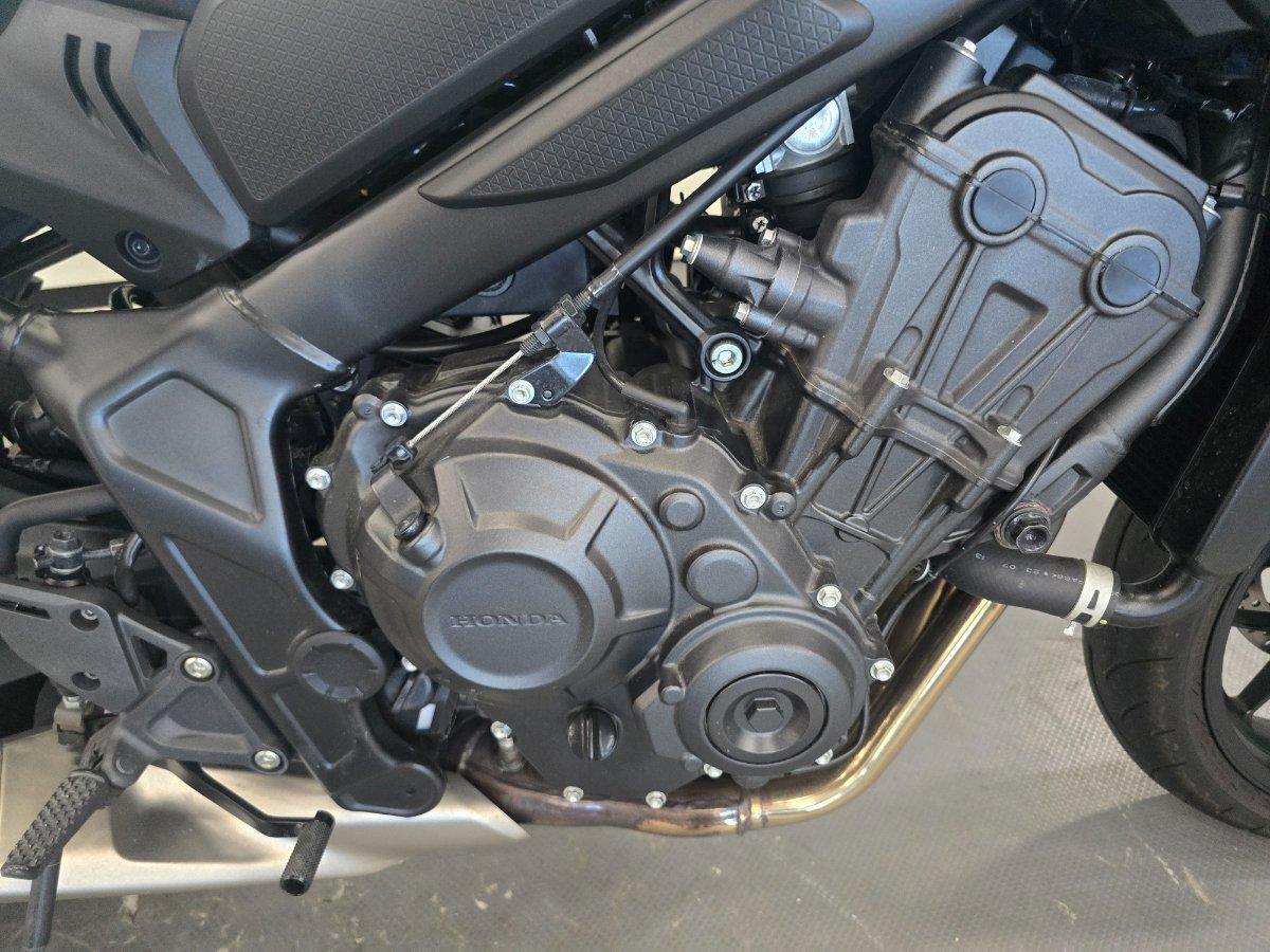 2023 HONDA CB650R SPORTS