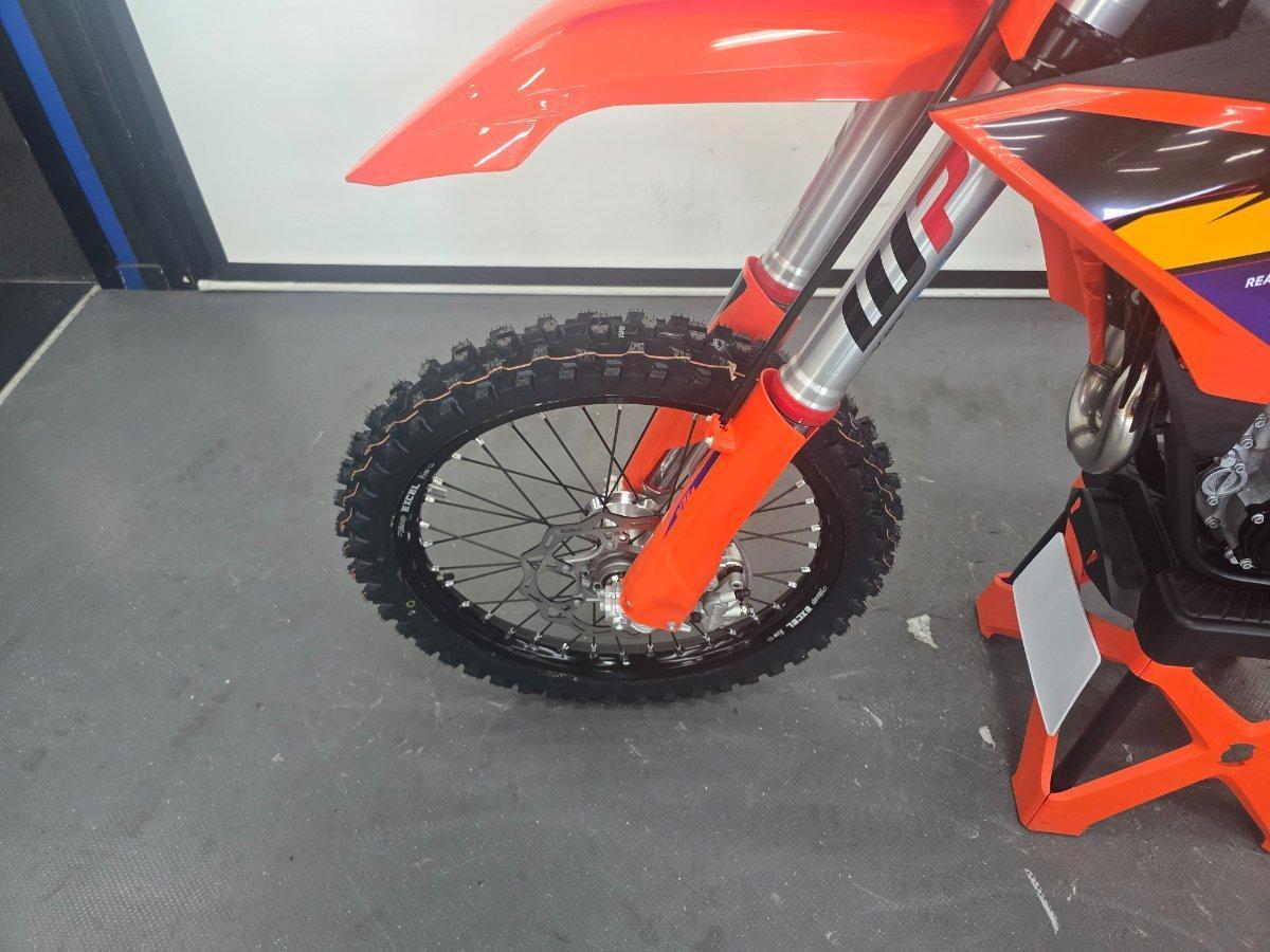 2026 KTM 450 SX-F MOTOCROSS