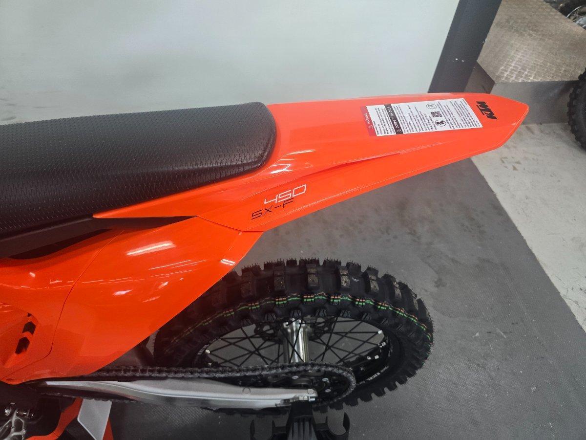 2026 KTM 450 SX-F MOTOCROSS