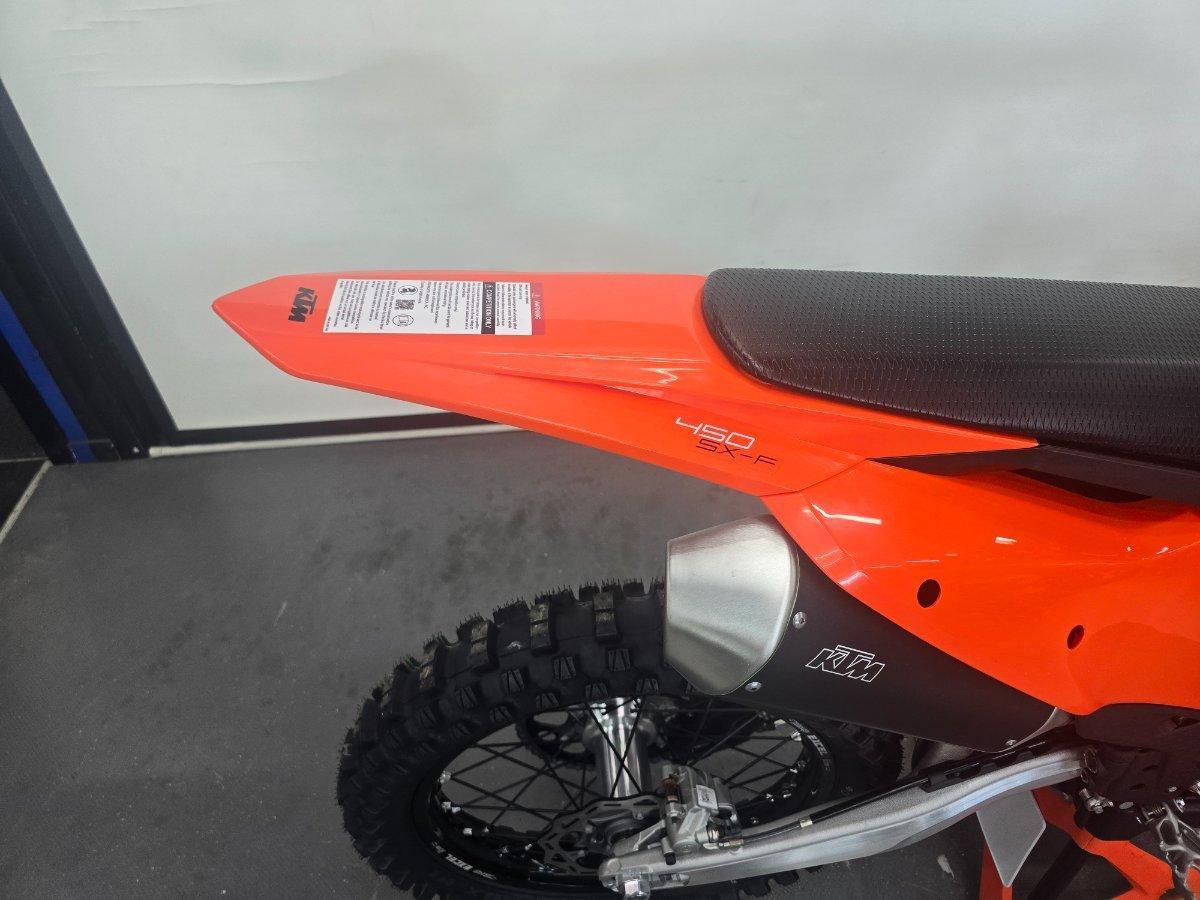 2026 KTM 450 SX-F MOTOCROSS