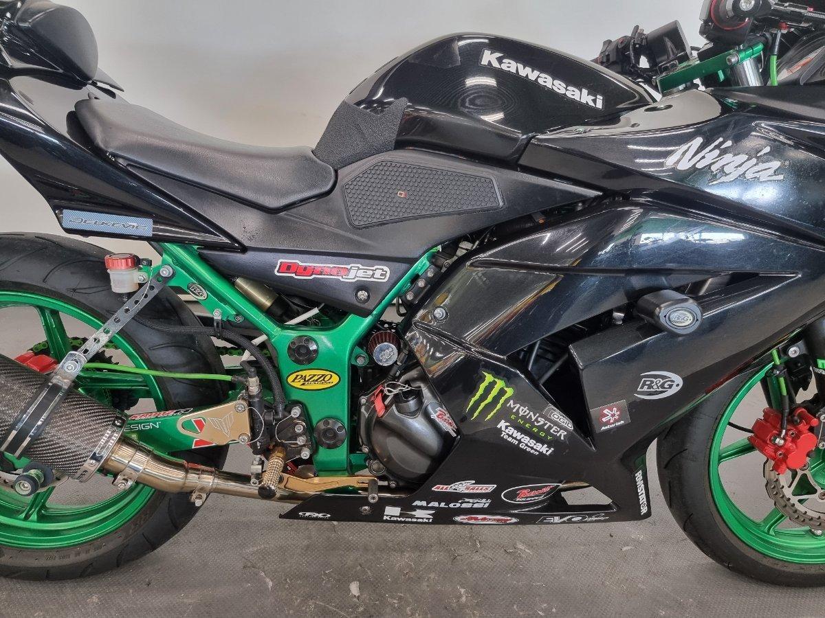 2012 KAWASAKI NINJA 250R (EX250) SPORTS