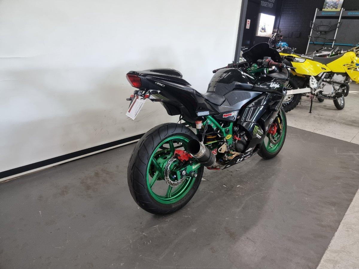 2012 KAWASAKI NINJA 250R (EX250) SPORTS