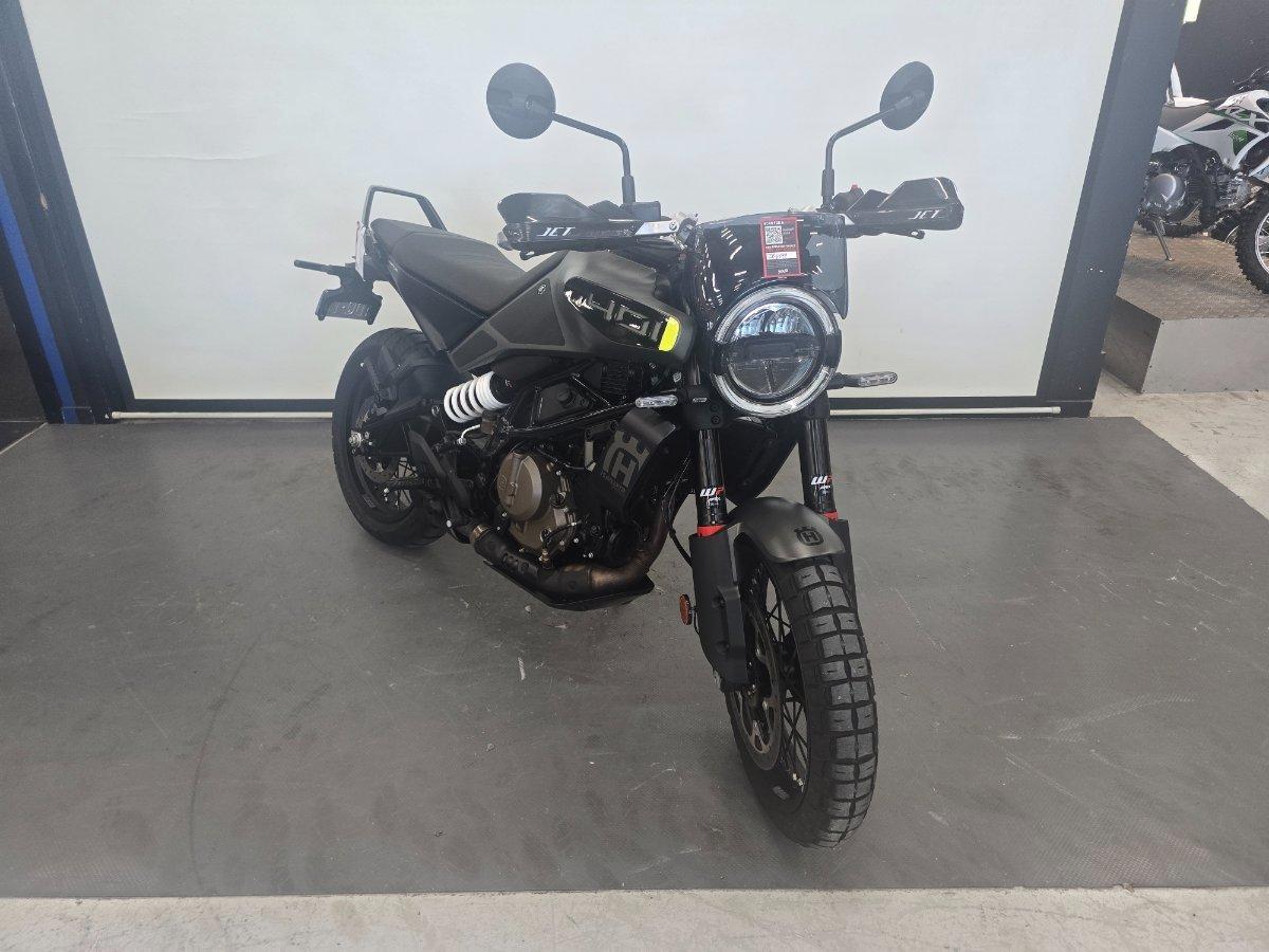2025 HUSQVARNA SVARTPILEN 401 ROAD