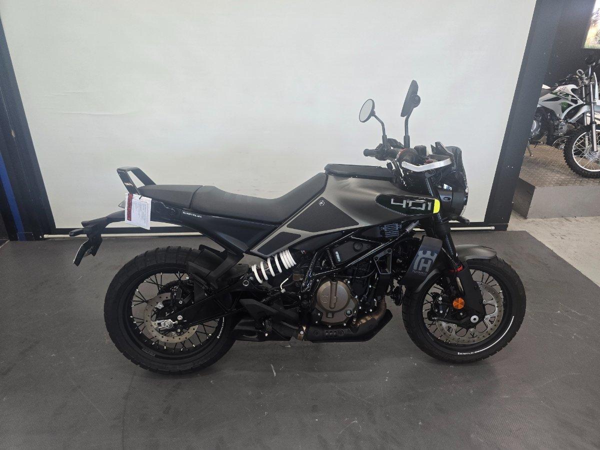 2025 HUSQVARNA SVARTPILEN 401 ROAD
