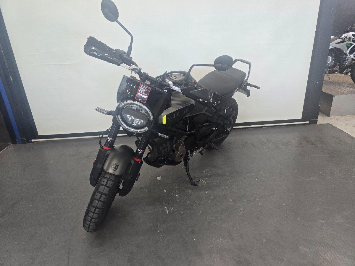 2025 HUSQVARNA SVARTPILEN 401 ROAD