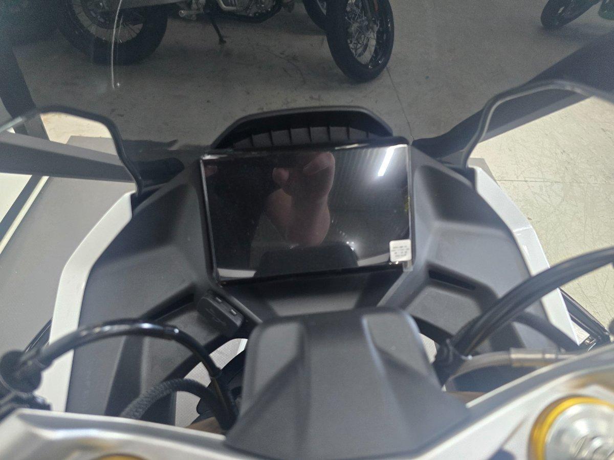 2026 CF MOTO 750 SR-S SPORTS
